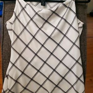 WHBM black and white top